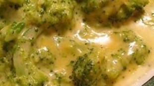 Rychlá brokolice se sýrem